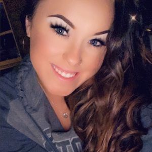 Meet your Posher, Kaitlin